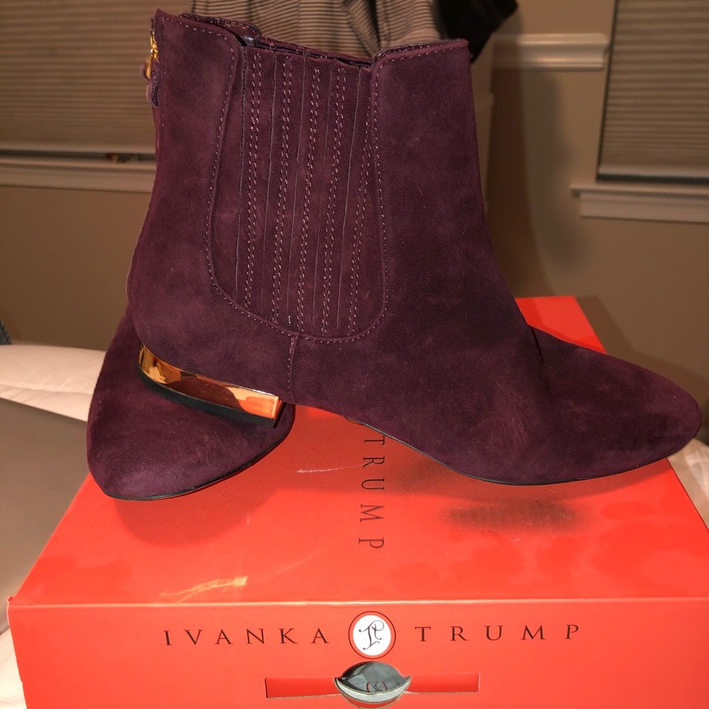 Fall dark red suede ankle boots